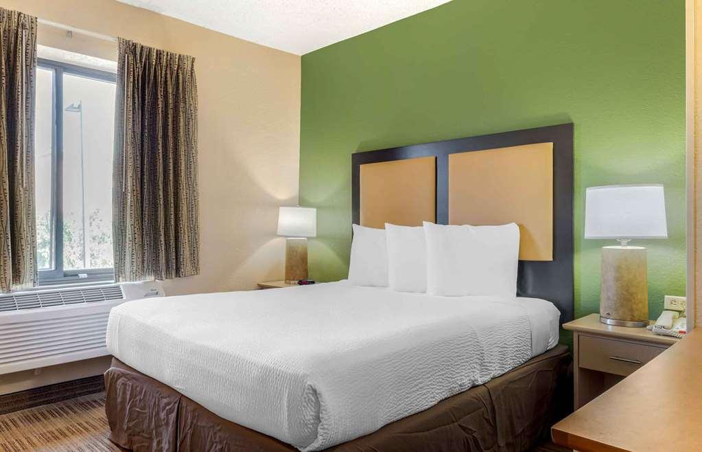 Extended Stay America Select Suites - Dallas - Las Colinas - Meadow Creek Dr Irving Room photo